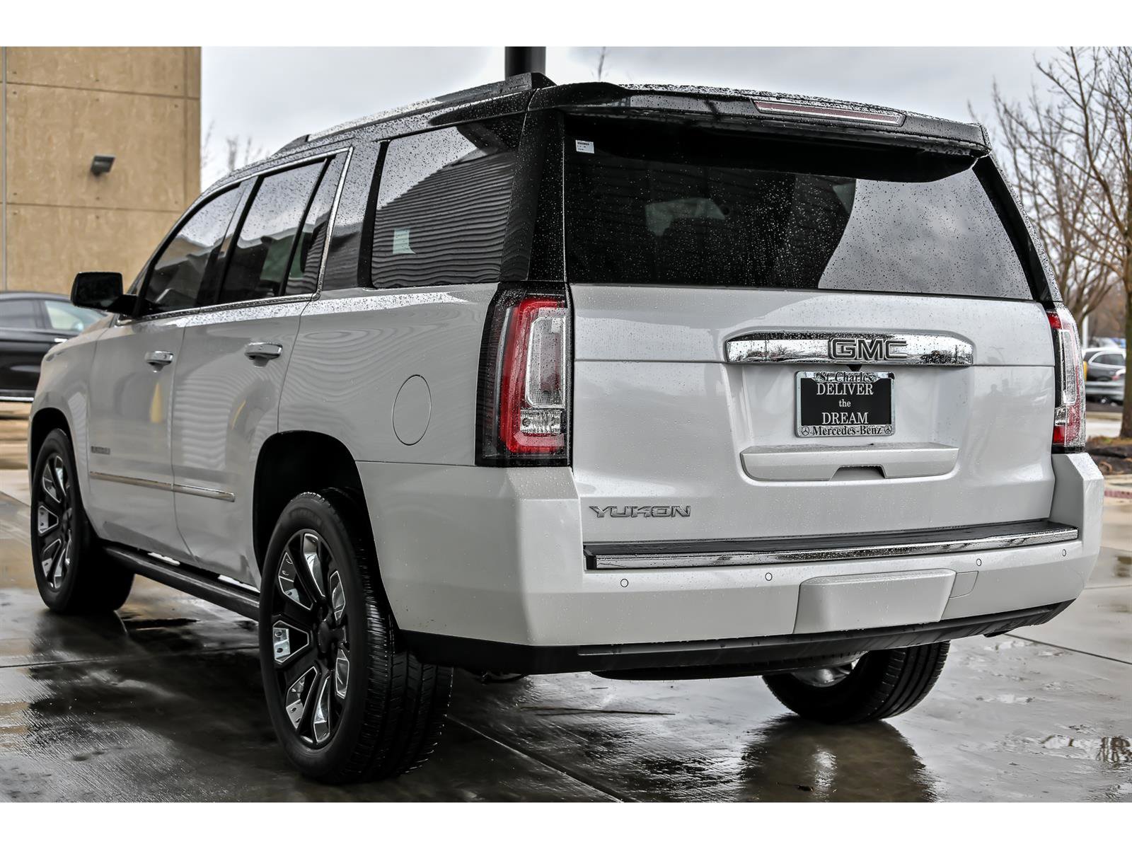 Used 2019 GMC Yukon Denali w/ Denali Ultimate Package image 6