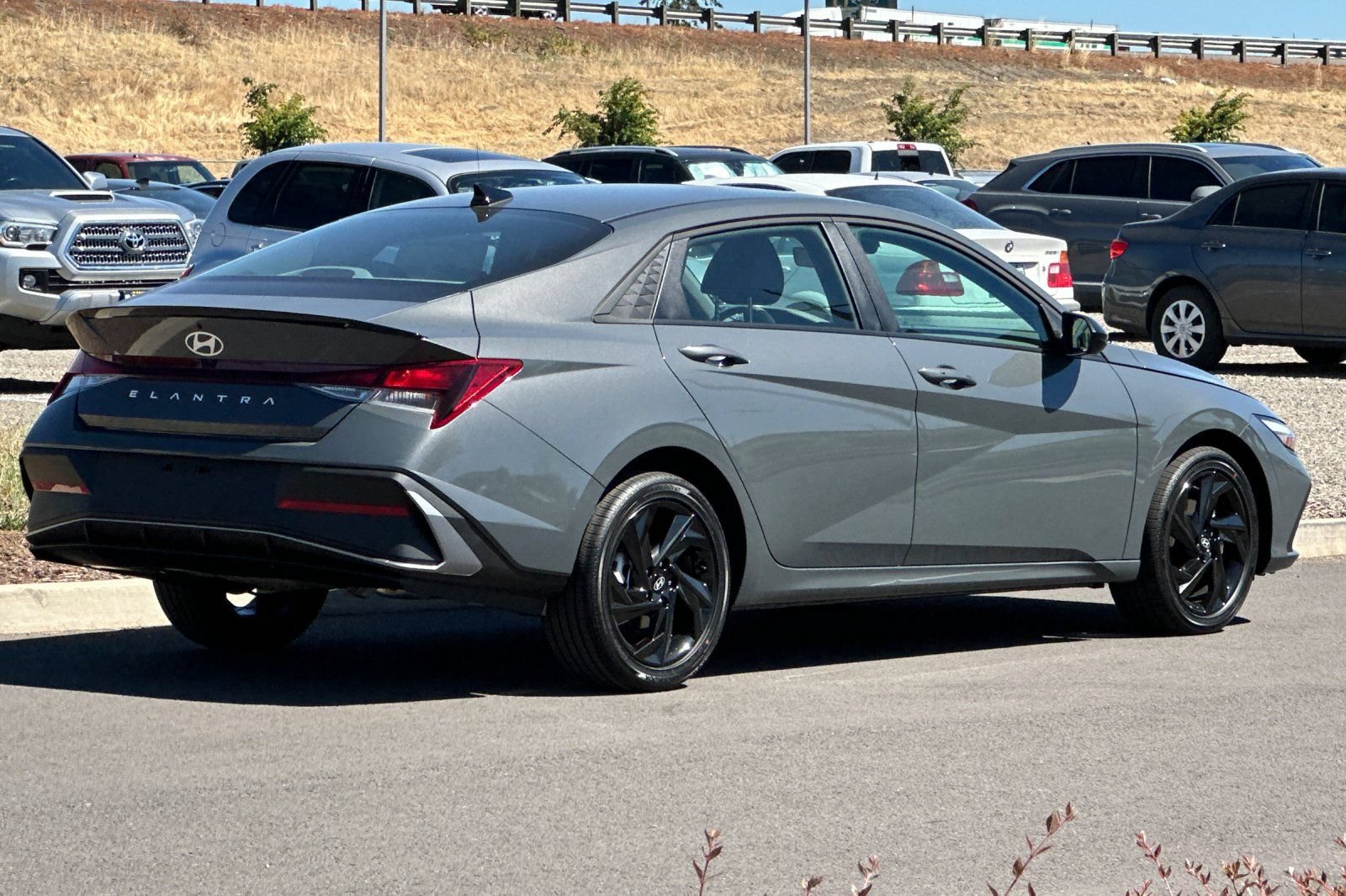 New 2026 Hyundai Elantra Sport FWD image 3