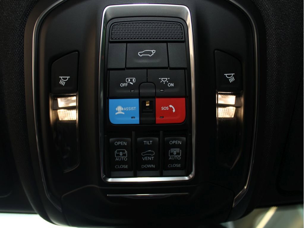 New 2025 Jeep Grand Cherokee Summit image 21