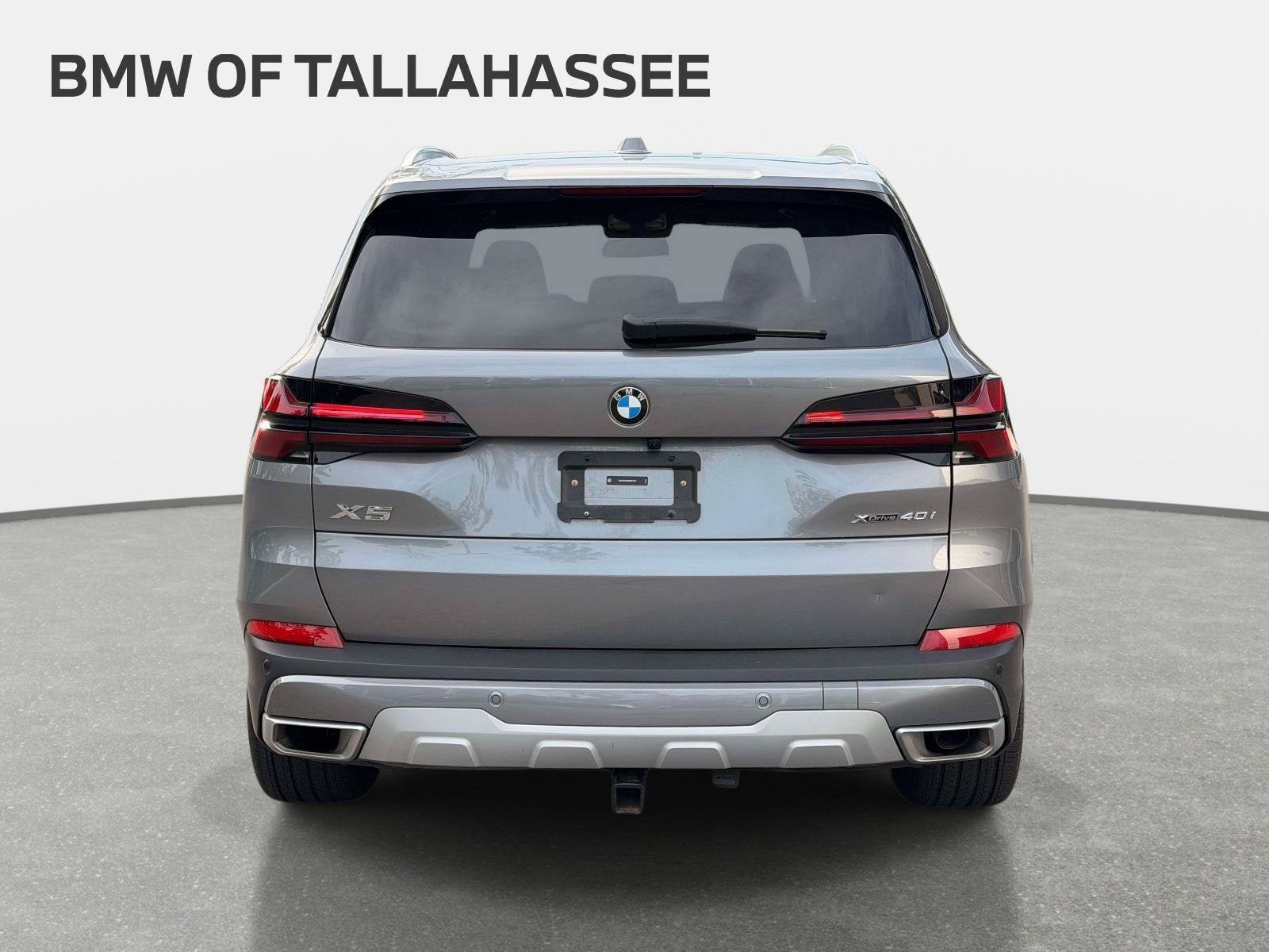 Used 2025 BMW X5 xDrive40i w/ Parking Assistance Package AWD/4WD image 6