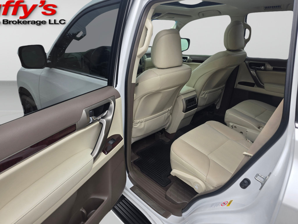 Used 2018 Lexus GX 460 Premium AWD/4WD image 26