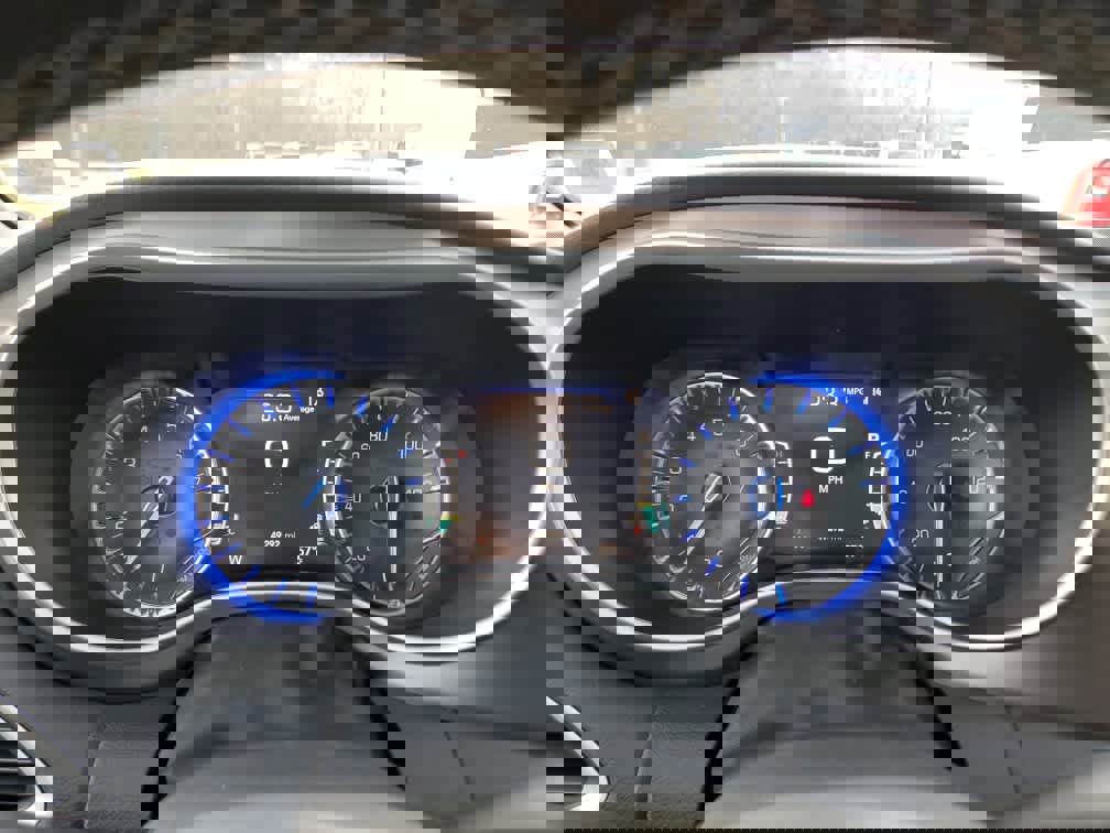 Certified 2024 Chrysler Pacifica Touring-L image 24