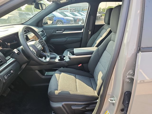 New 2027 GMC Terrain Elevation FWD image 9