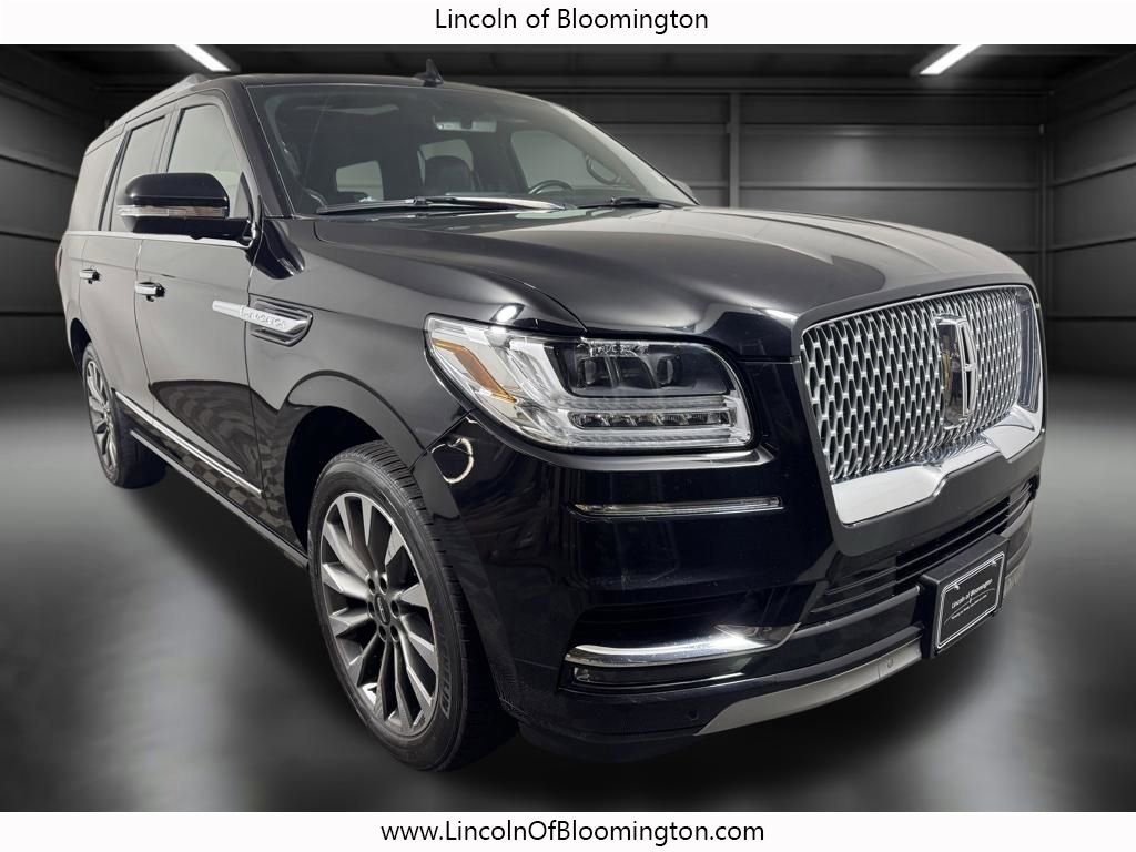 Used 2019 Lincoln Navigator Select AWD/4WD image 9