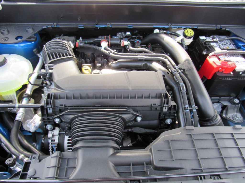 Certified 2026 Ford Maverick Lobo AWD/4WD image 12