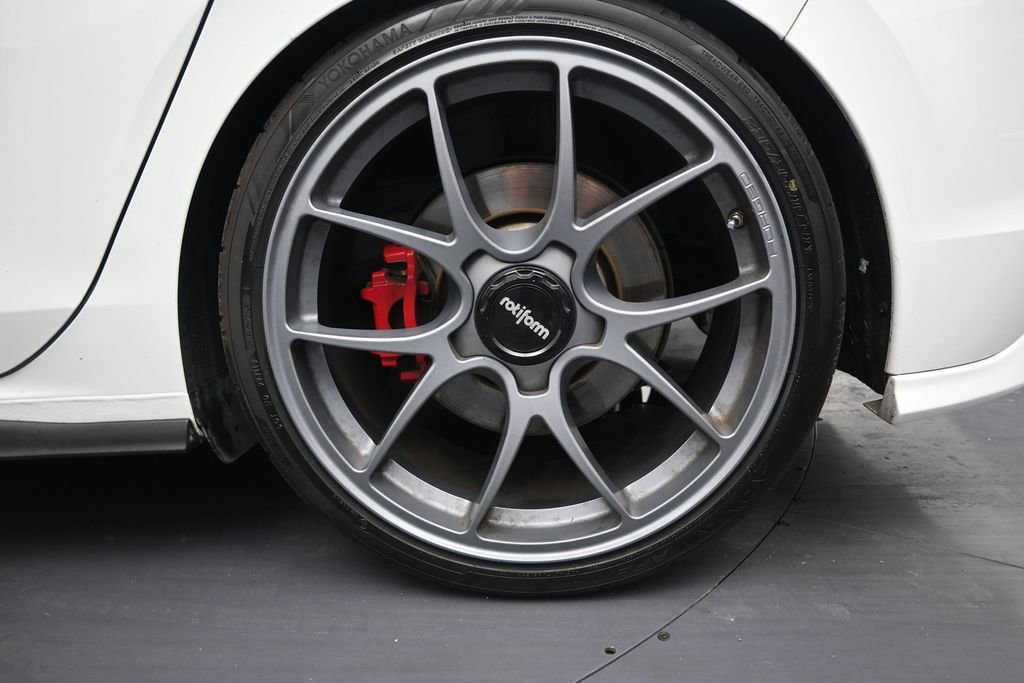 Used 2022 Volkswagen GTI S FWD image 9