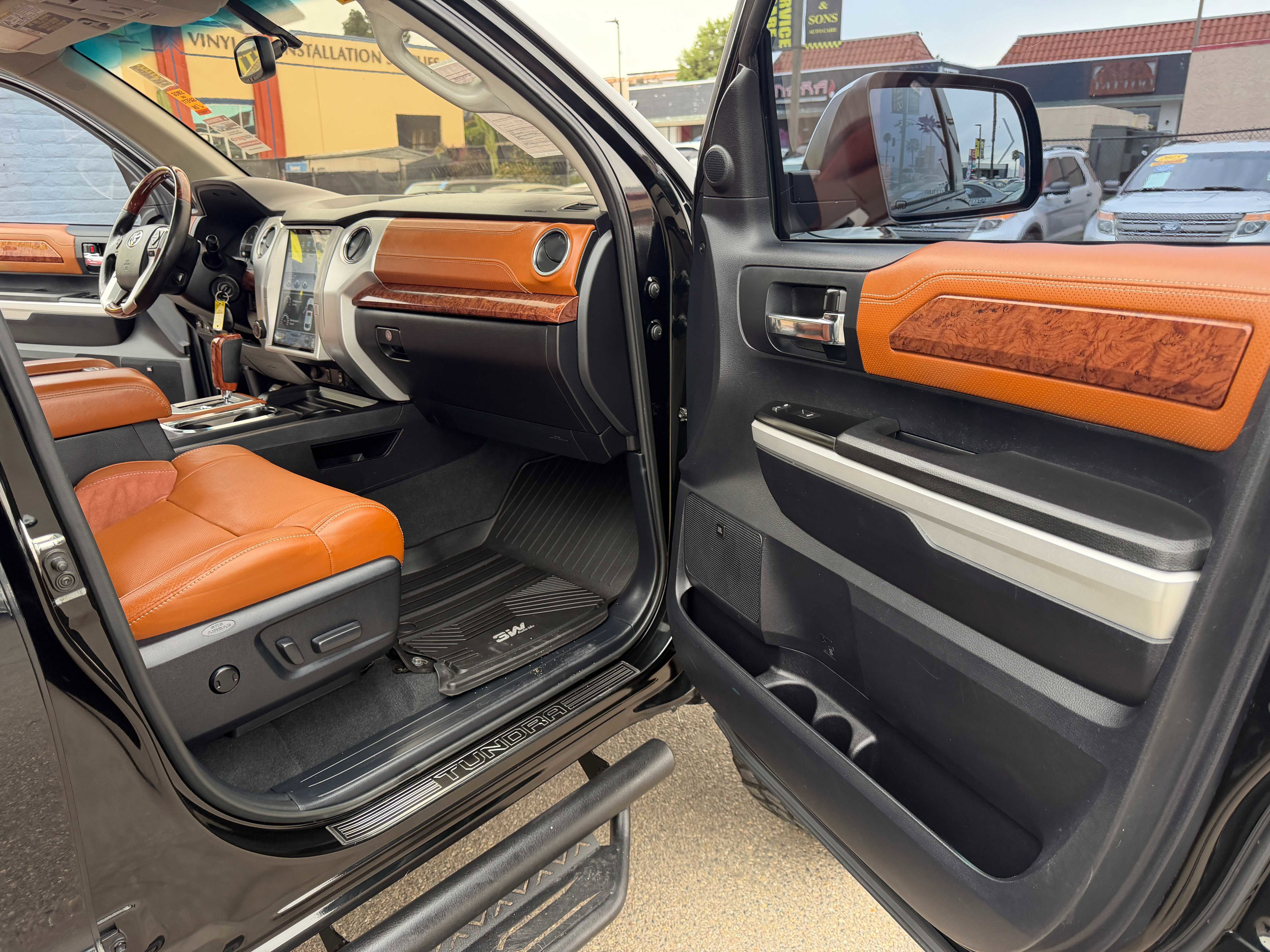 Used 2014 Toyota Tundra 1794 Edition AWD/4WD image 22