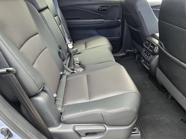 Used 2024 Honda Passport Black Edition image 15