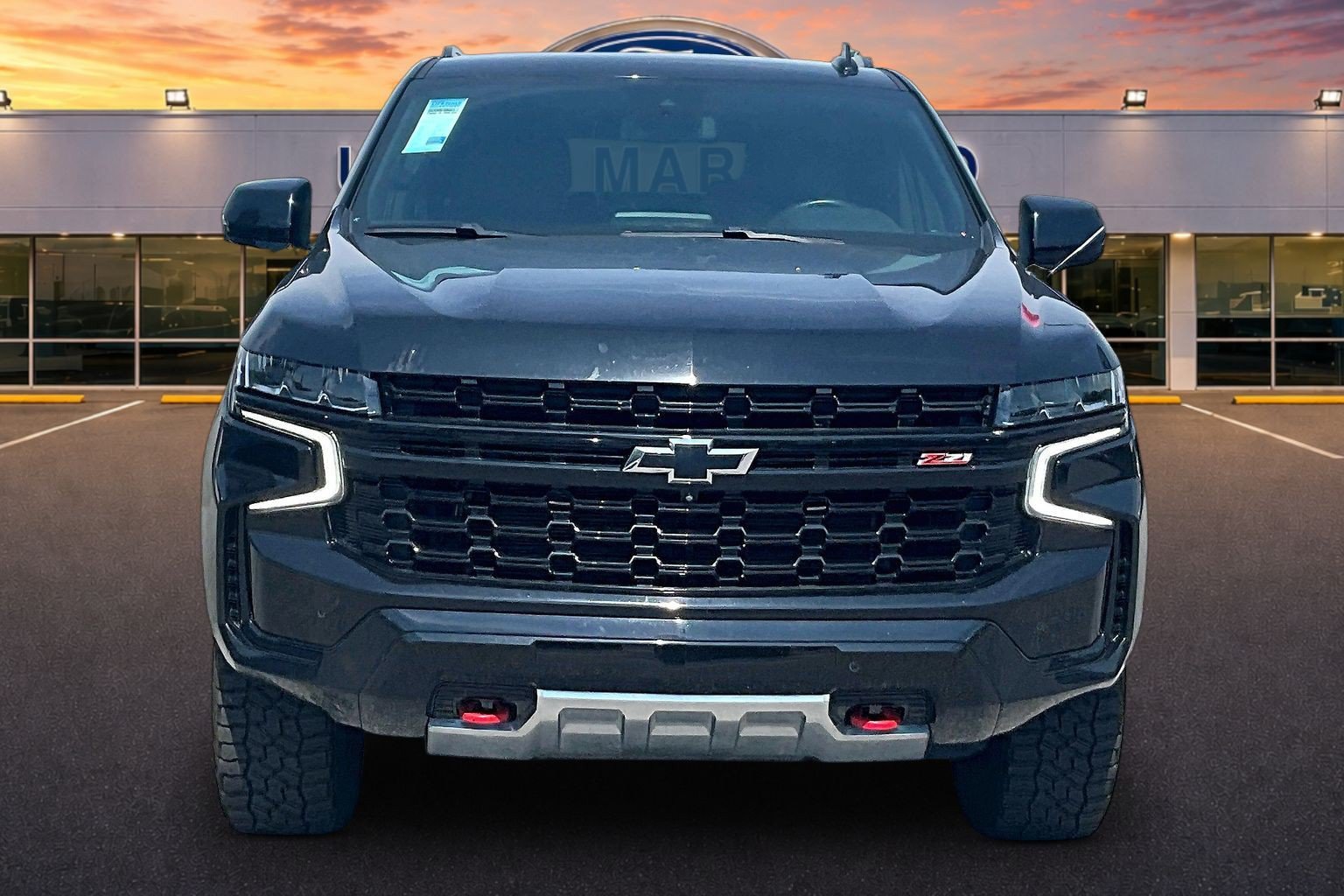 Used 2024 Chevrolet Tahoe Z71 w/ Z71 Off-Road Package AWD/4WD image 3