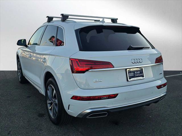 Certified 2025 Audi Q5 2.0T Premium Plus w/ Premium Plus Package image 5