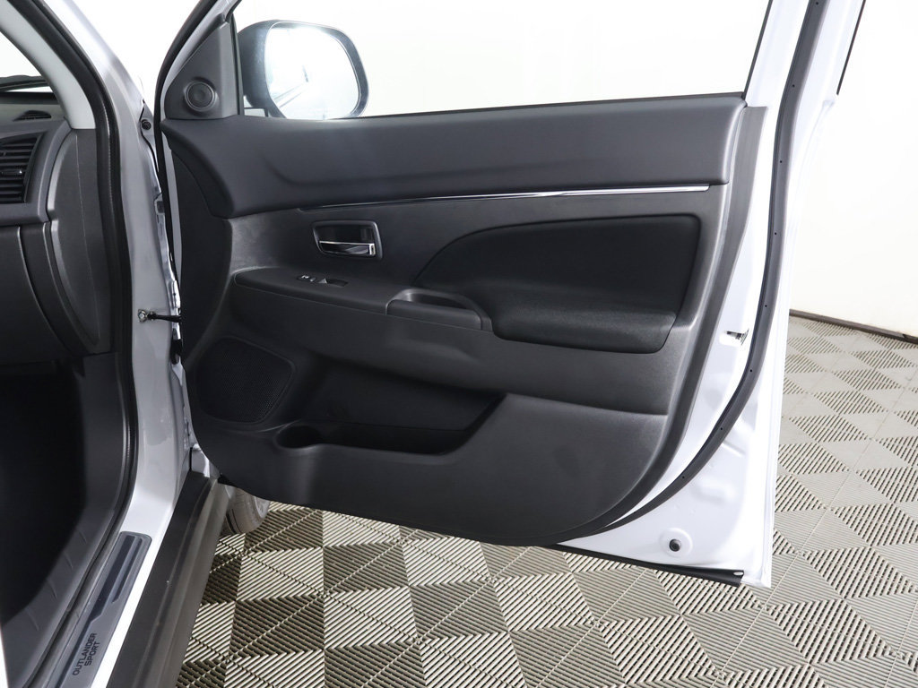 New 2027 Mitsubishi Outlander Sport LE FWD image 20