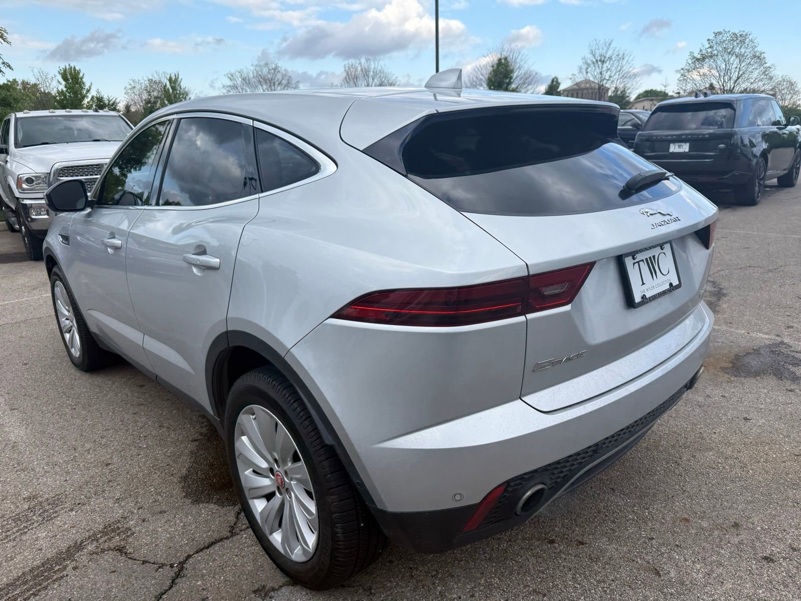 Used 2018 Jaguar E-PACE SE AWD/4WD image 7