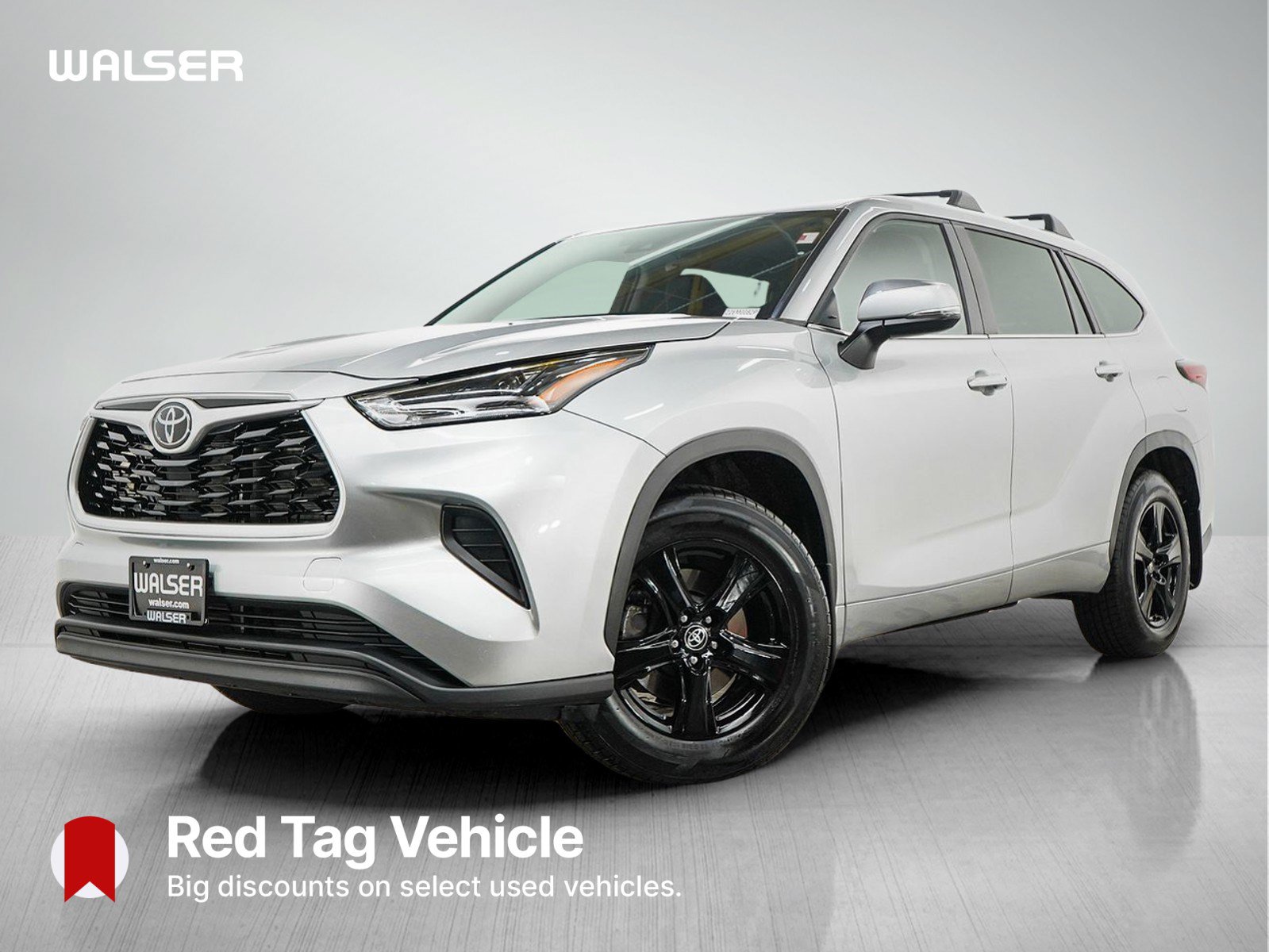 Used 2023 Toyota Highlander L AWD/4WD image 1