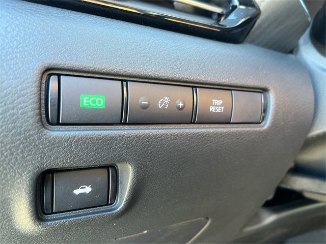 New 2025 Nissan Sentra SR w/ SR Premium Package image 26