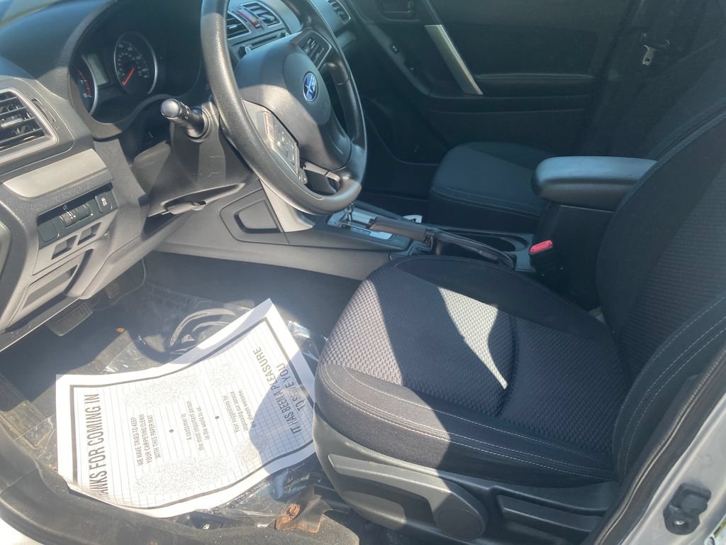 Used 2016 Subaru Forester 2.5i w/ Alloy Wheel Package AWD/4WD image 12