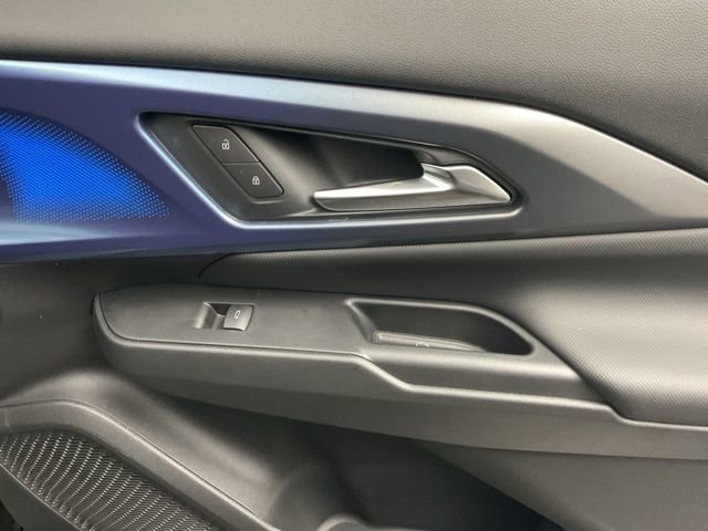 New 2026 Chevrolet Equinox EV LT image 28