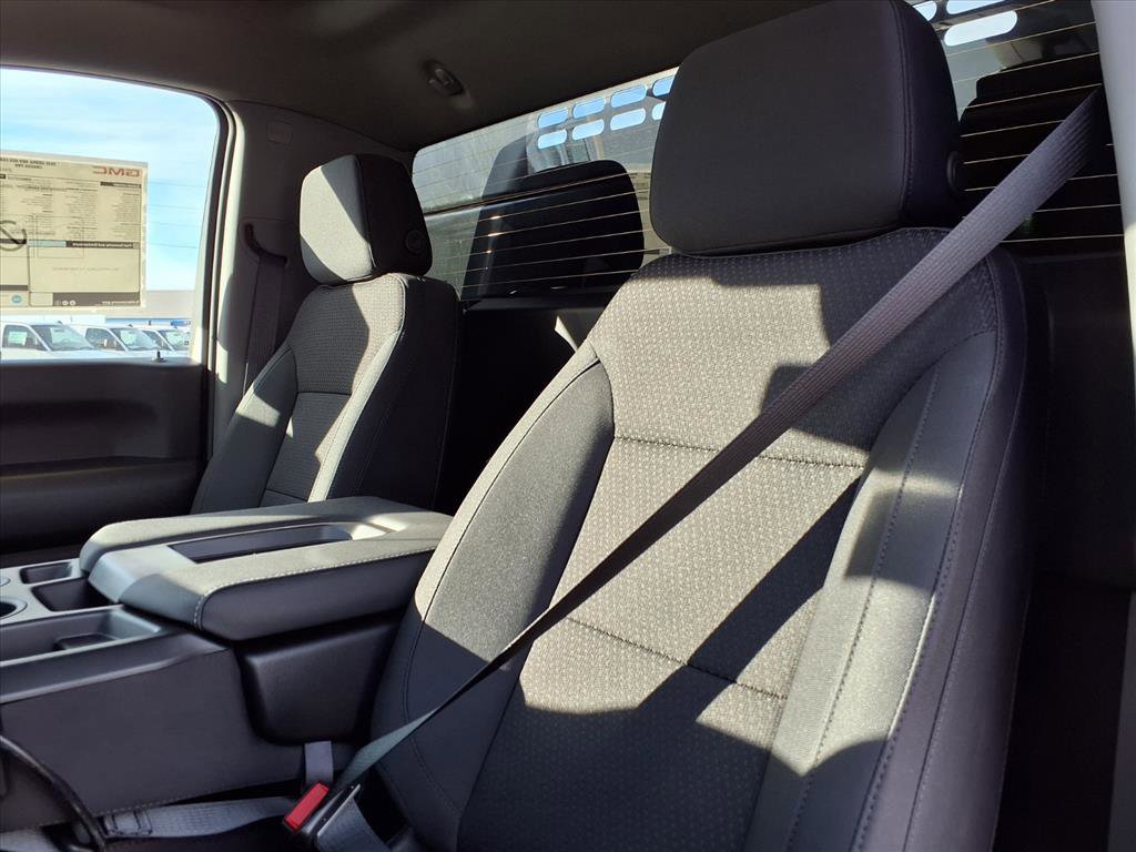 New 2026 GMC Sierra 3500 Pro w/ Convenience Package image 17