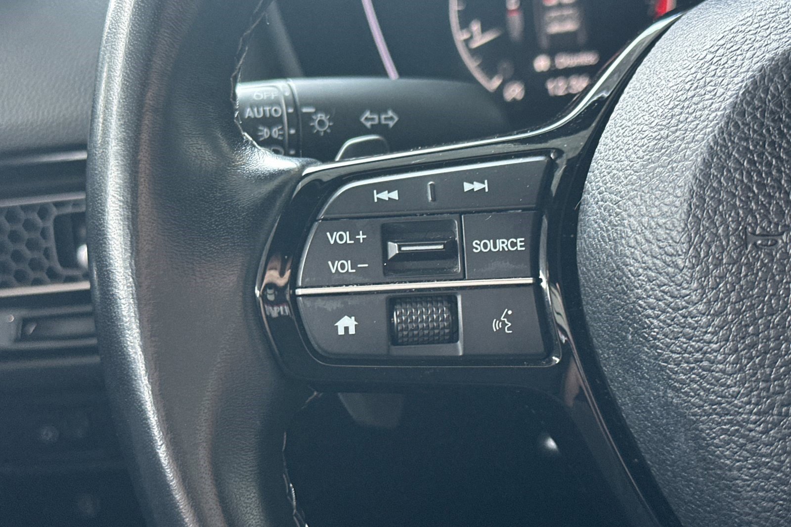 Used 2023 Honda Civic Sport image 27