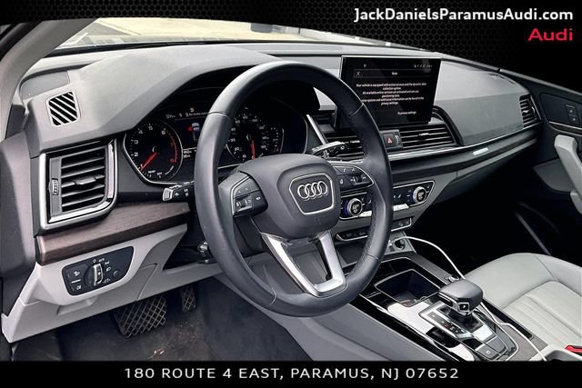 Certified 2024 Audi Q5 Premium AWD/4WD image 11