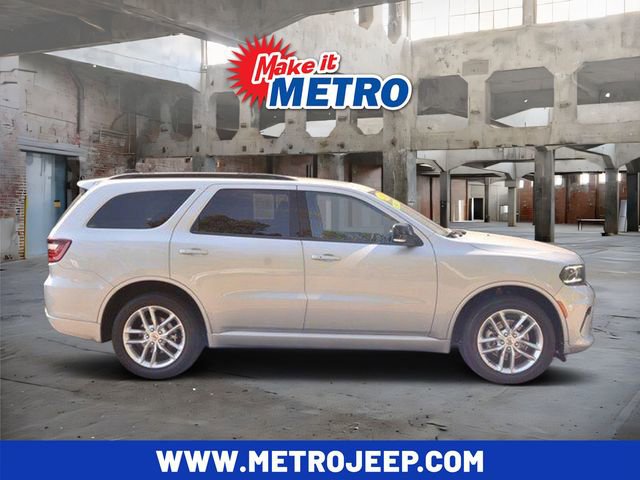 Used 2024 Dodge Durango GT image 1
