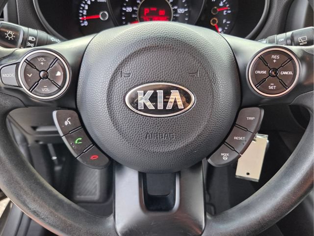 Used 2014 Kia Soul FWD image 25