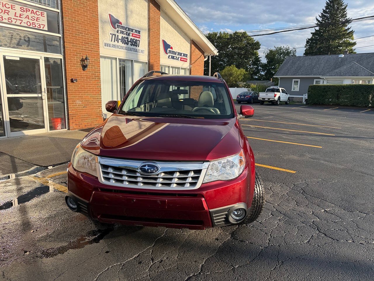 Used 2013 Subaru Forester 2.5X Premium w/ All-Weather Plus Pkg AWD/4WD image 3