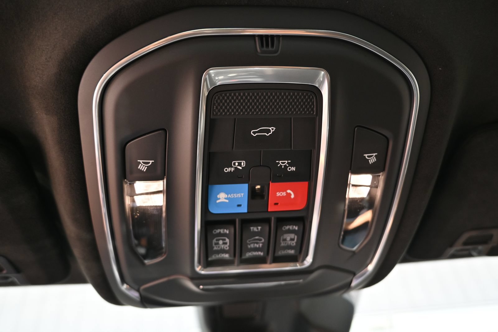 New 2026 Jeep Grand Cherokee L Summit AWD/4WD image 25