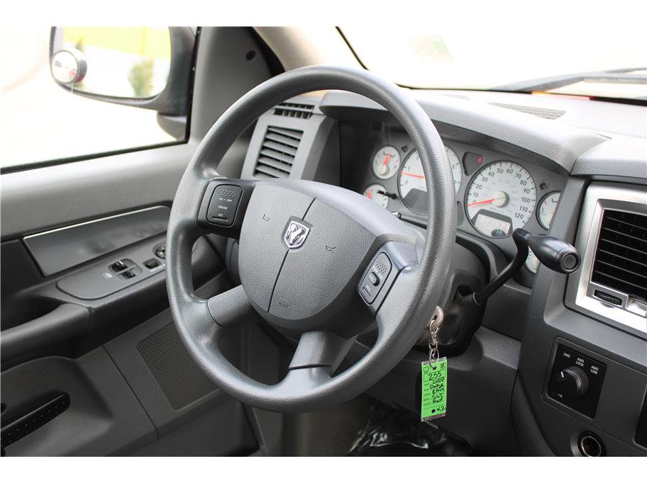 Used 2007 Dodge Ram 1500 Truck SLT image 12