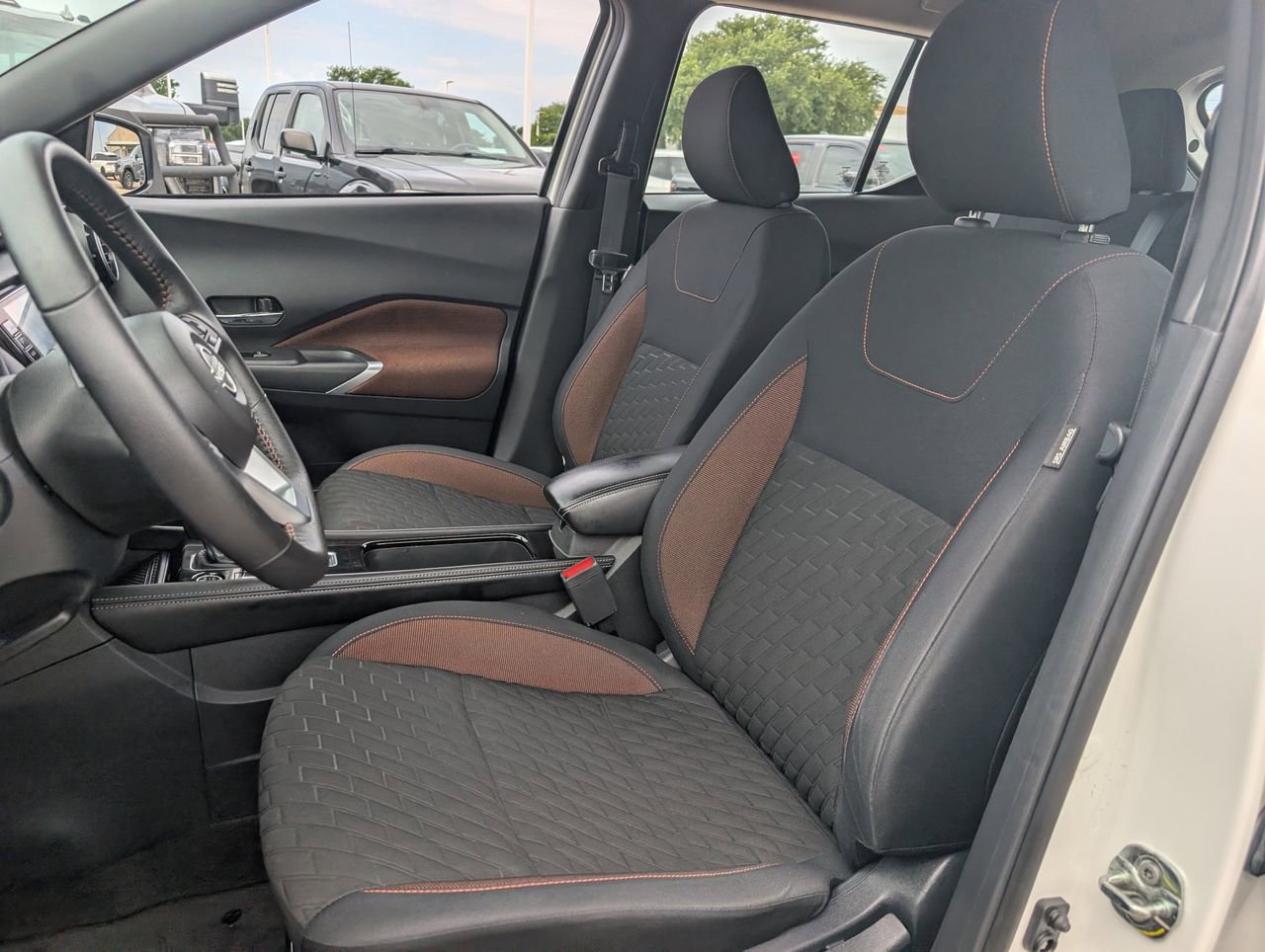 Used 2023 Nissan Kicks SR FWD image 26
