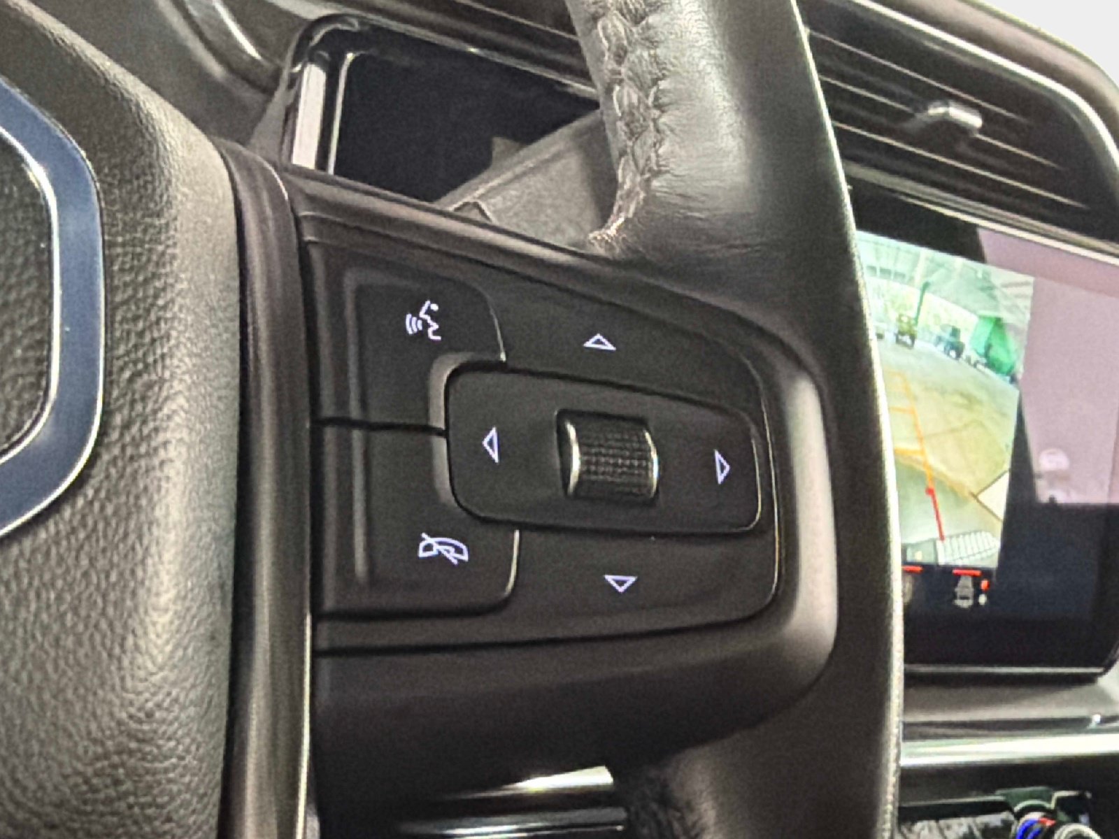 Used 2025 GMC Sierra 2500 Denali Ultimate AWD/4WD image 47