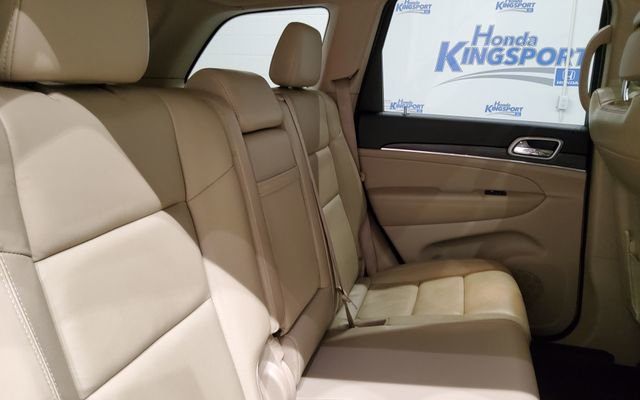 Used 2019 Jeep Grand Cherokee Limited RWD image 19