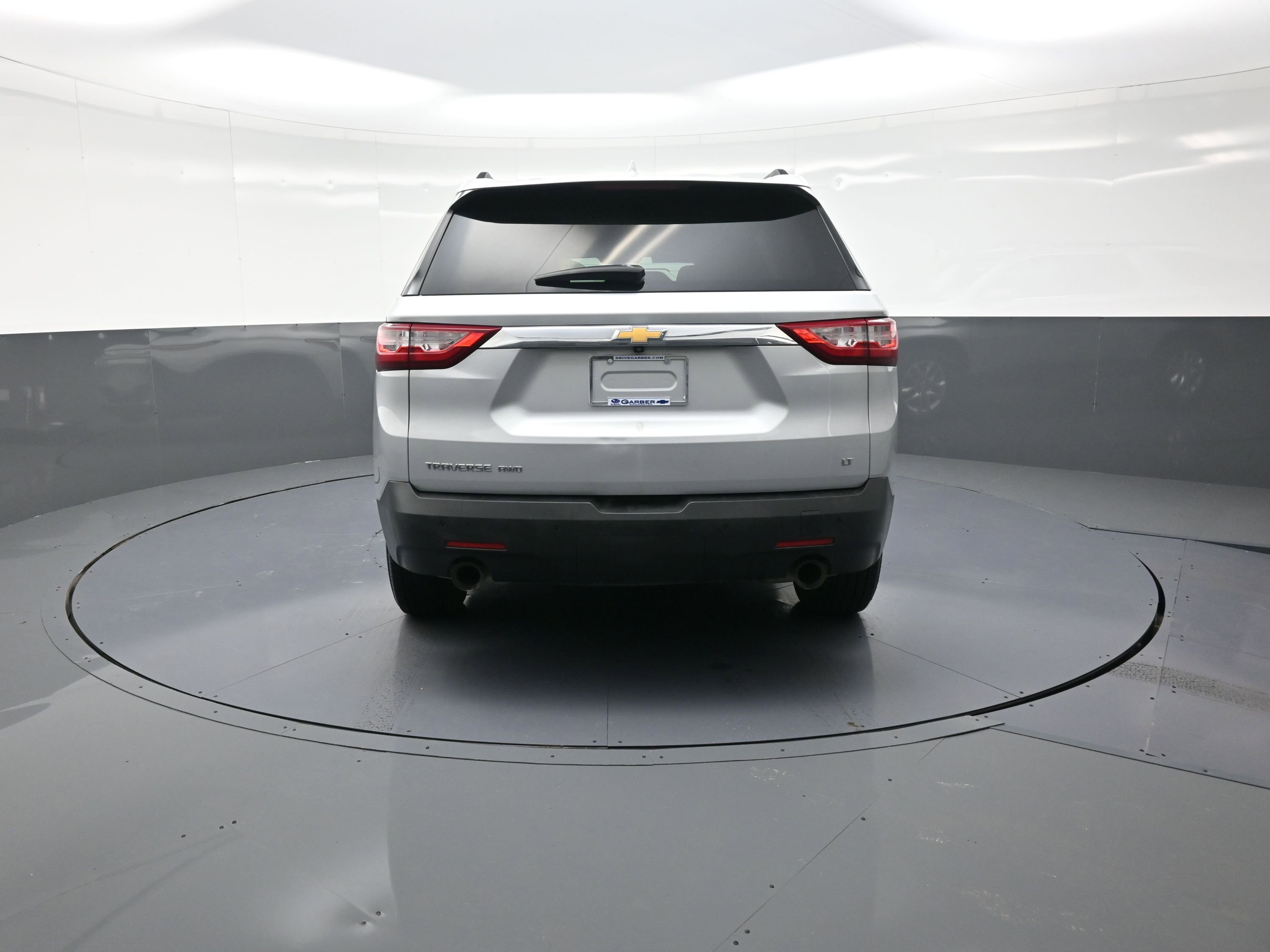 Used 2020 Chevrolet Traverse LT image 4