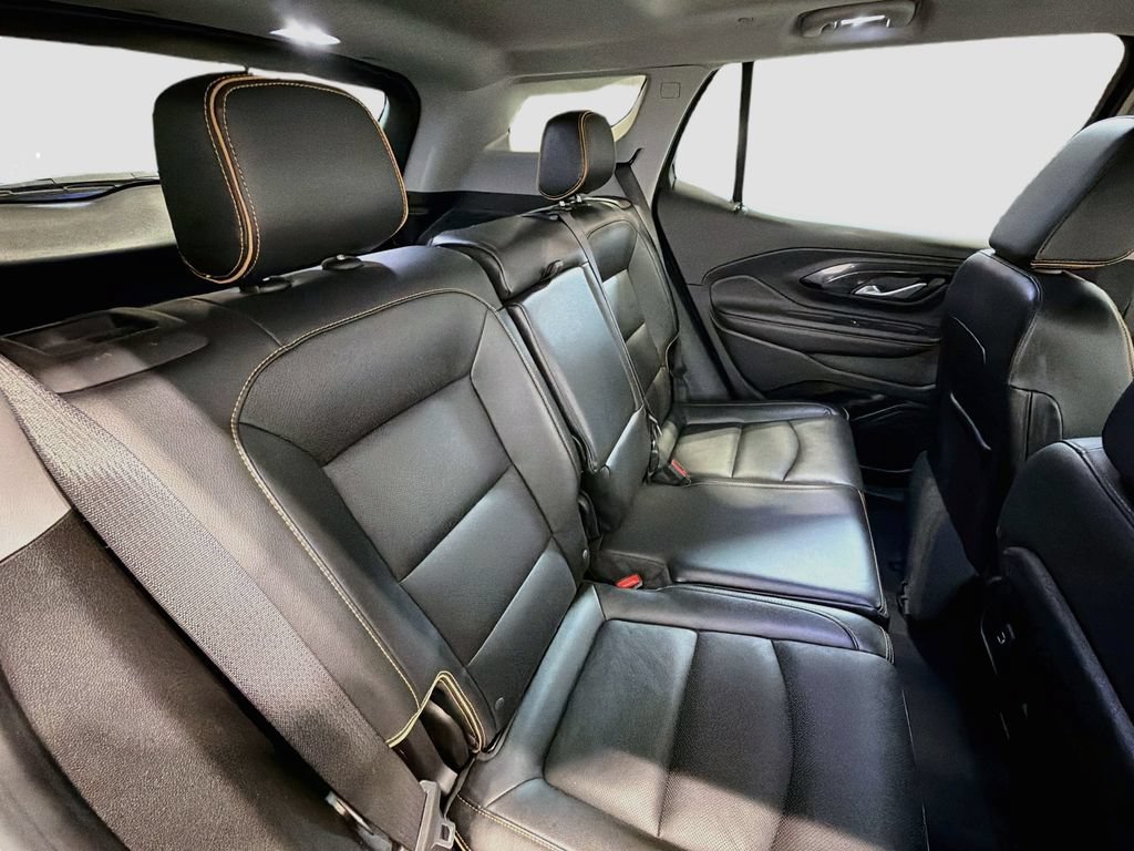Used 2022 GMC Terrain AT4 w/ GMC Pro Grade Package AWD/4WD image 30