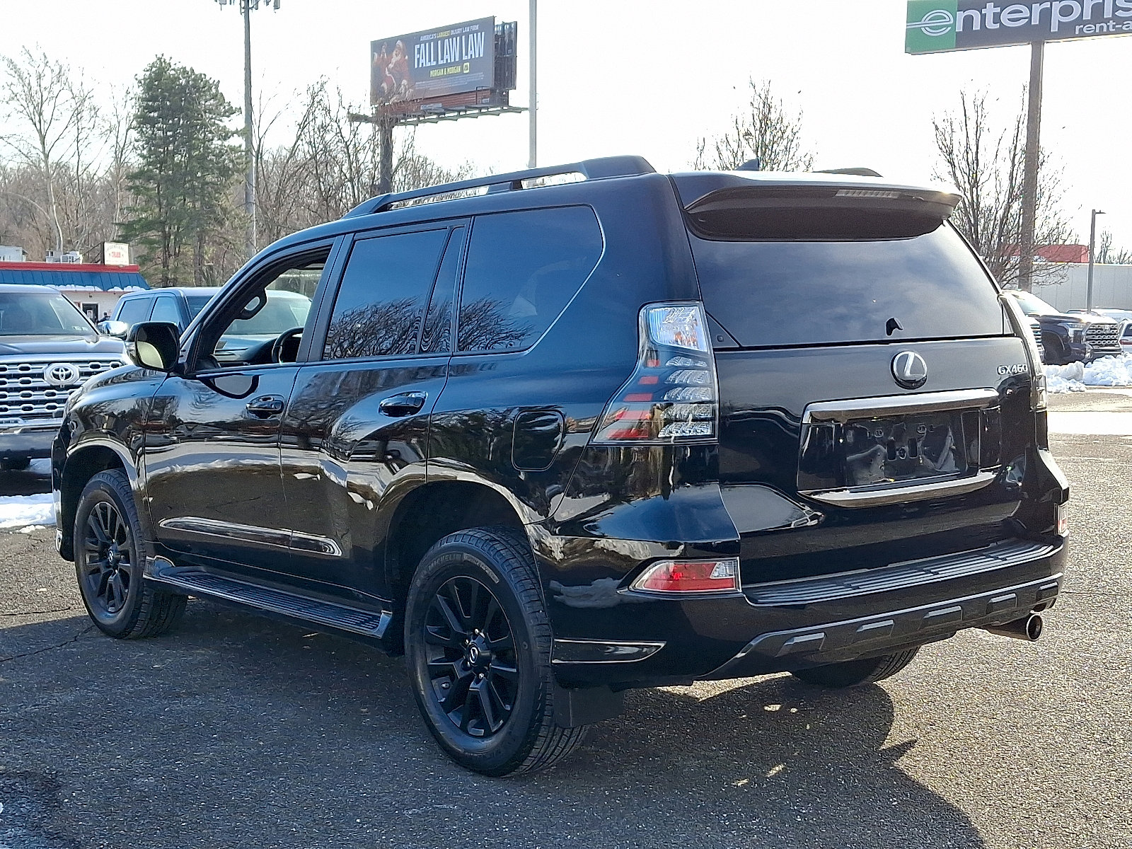 Used 2023 Lexus GX 460 image 4
