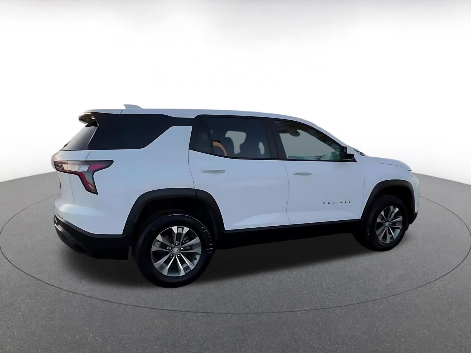 Used 2025 Chevrolet Equinox LT image 15