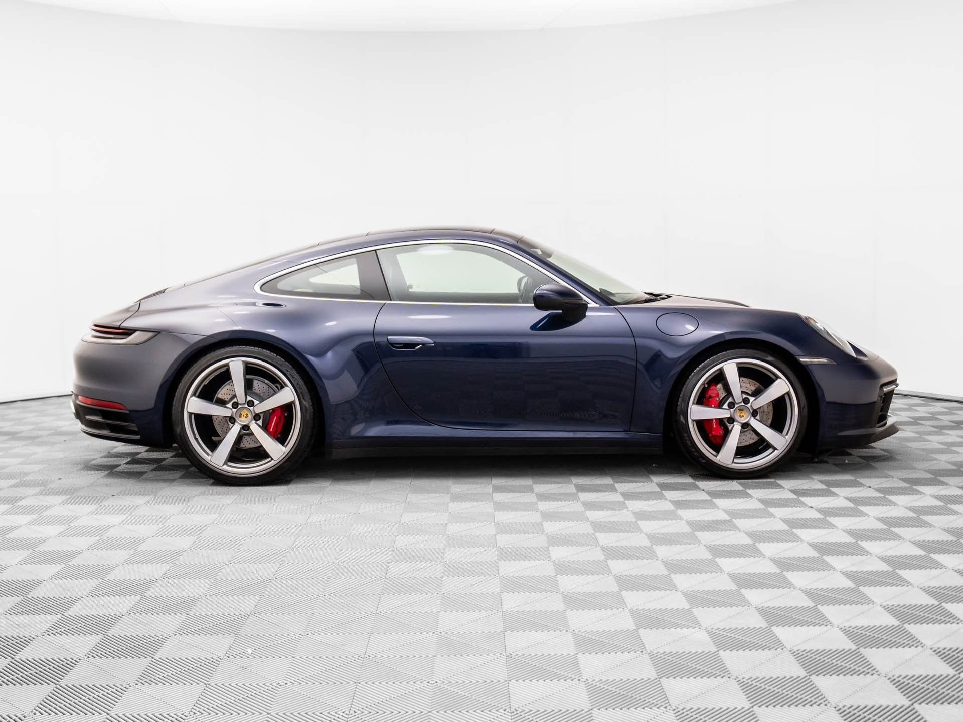 Certified 2020 Porsche 911 Carrera 4S image 7