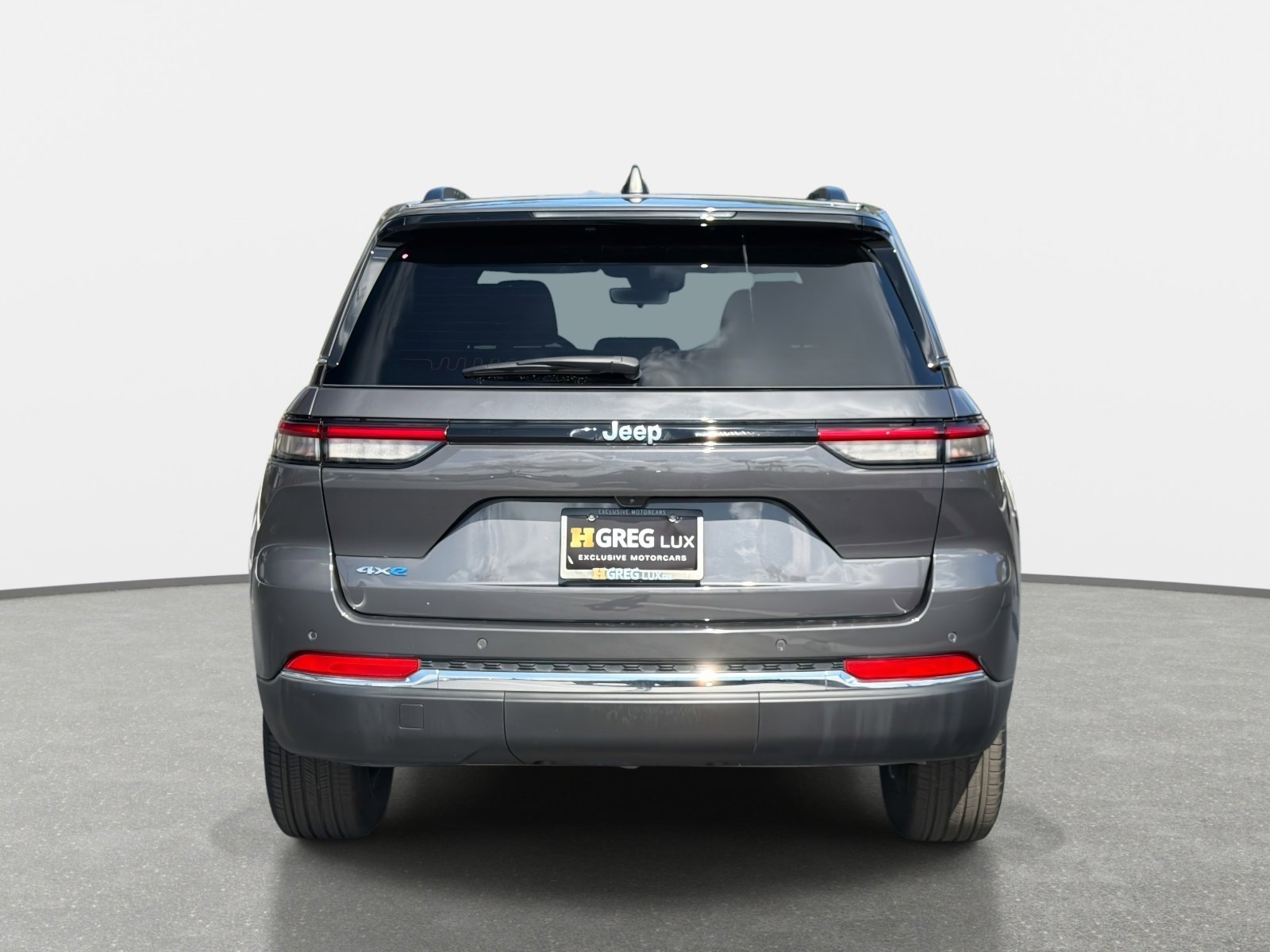 Used 2025 Jeep Grand Cherokee Limited 4xe image 4