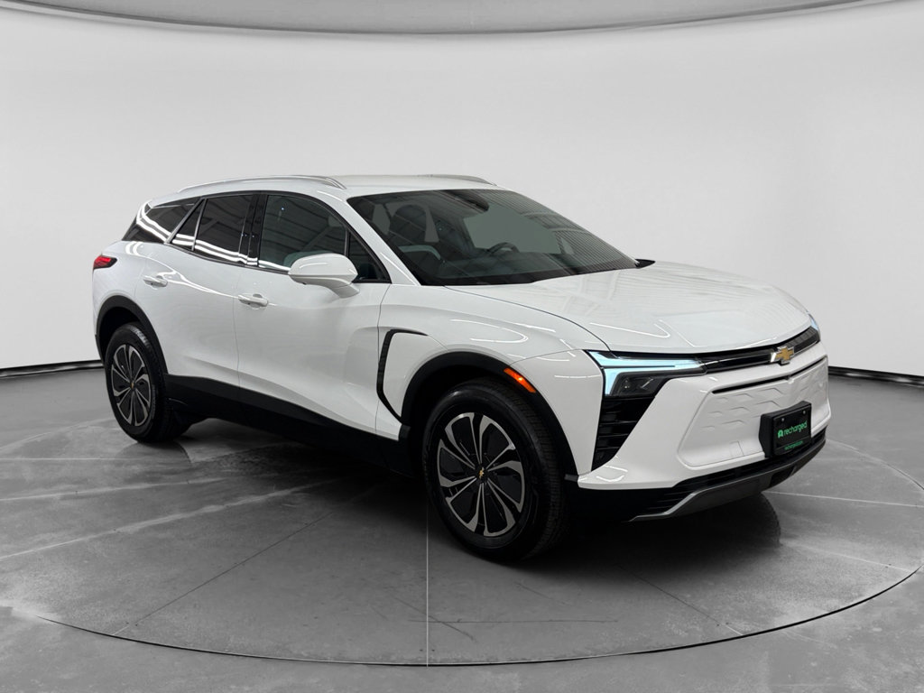 Used 2024 Chevrolet Blazer EV LT AWD/4WD image 8