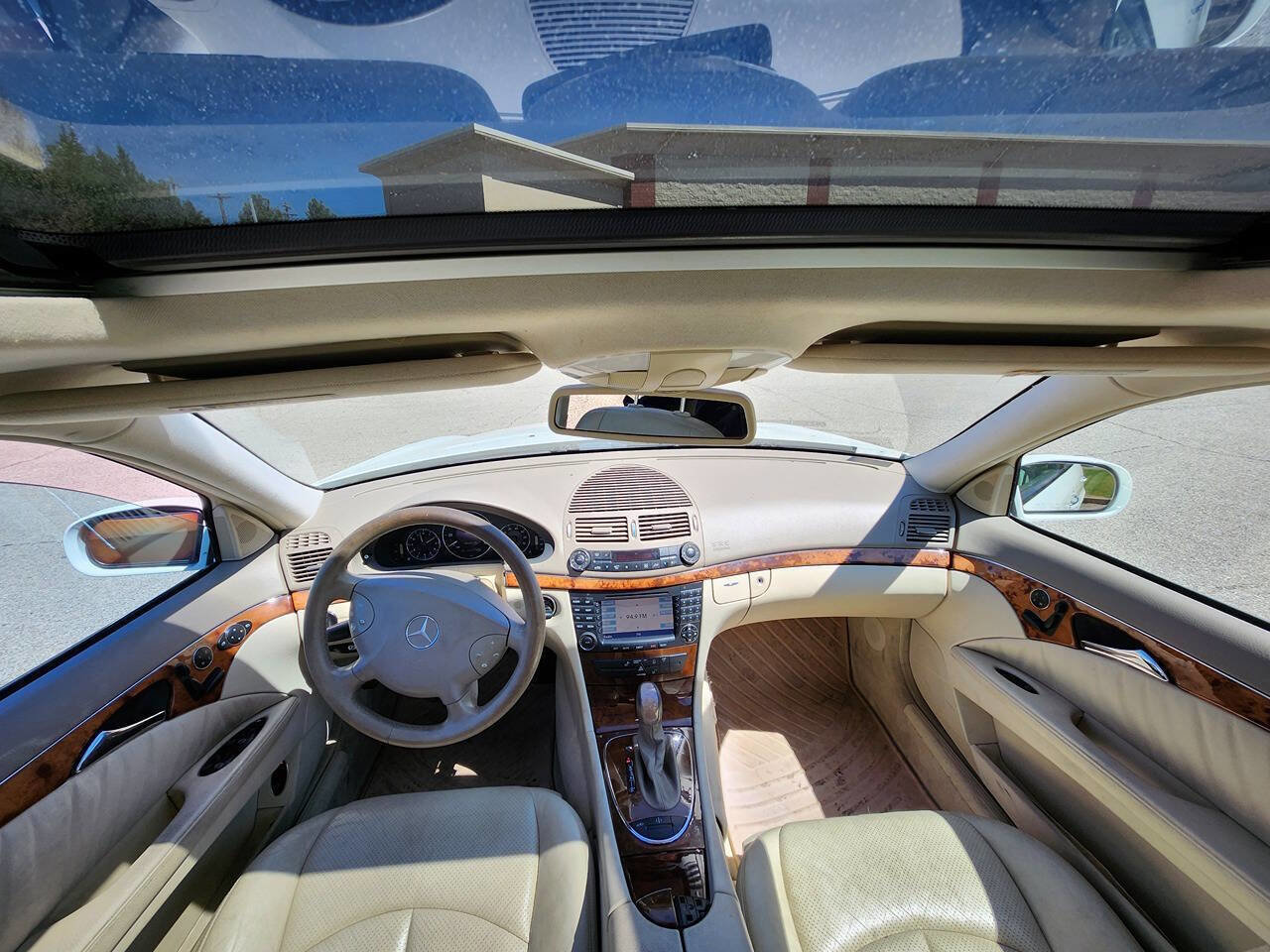 Used 2004 Mercedes-Benz E 500 Sedan image 18