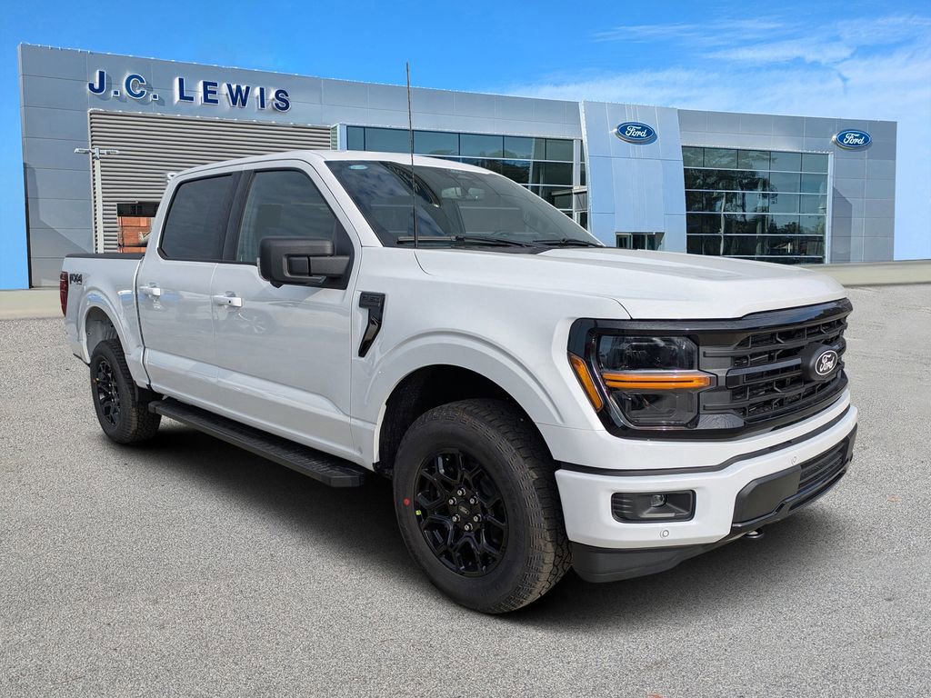 New 2026 Ford F150 XLT 360° Tour