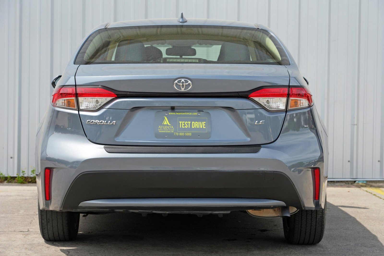 Used 2020 Toyota Corolla LE FWD image 10