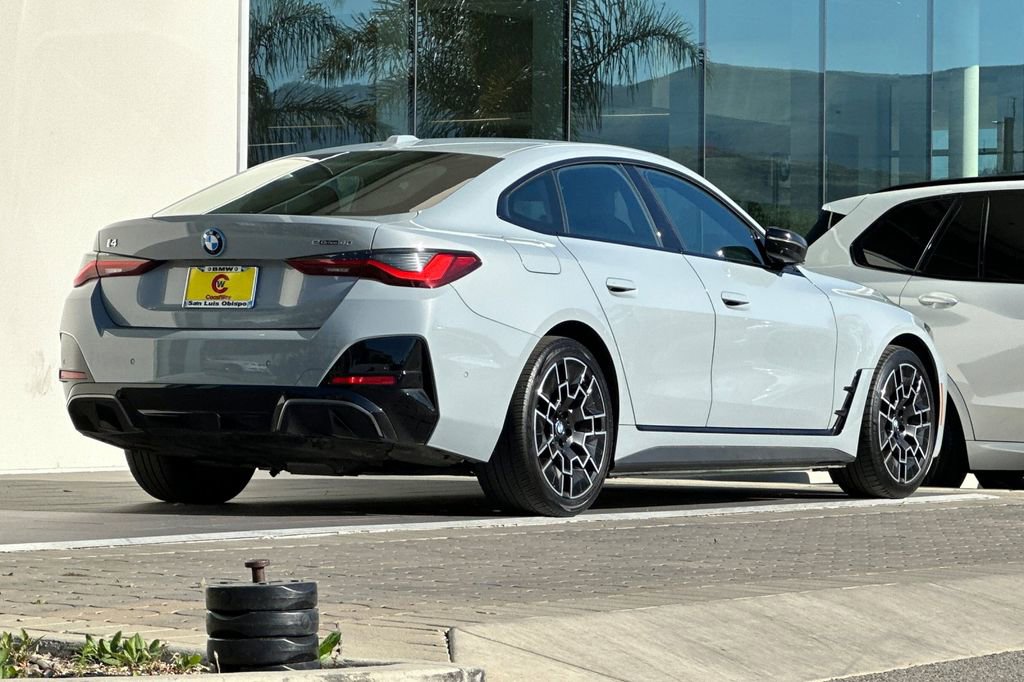 Used 2025 BMW i4 eDrive40 w/ M Sport Package image 3