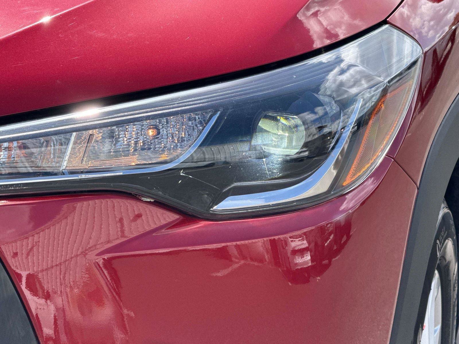 Used 2023 Toyota Corolla Cross LE w/ Moonroof Package image 9