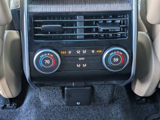 Used 2024 Land Rover Range Rover Autobiography AWD/4WD image 16