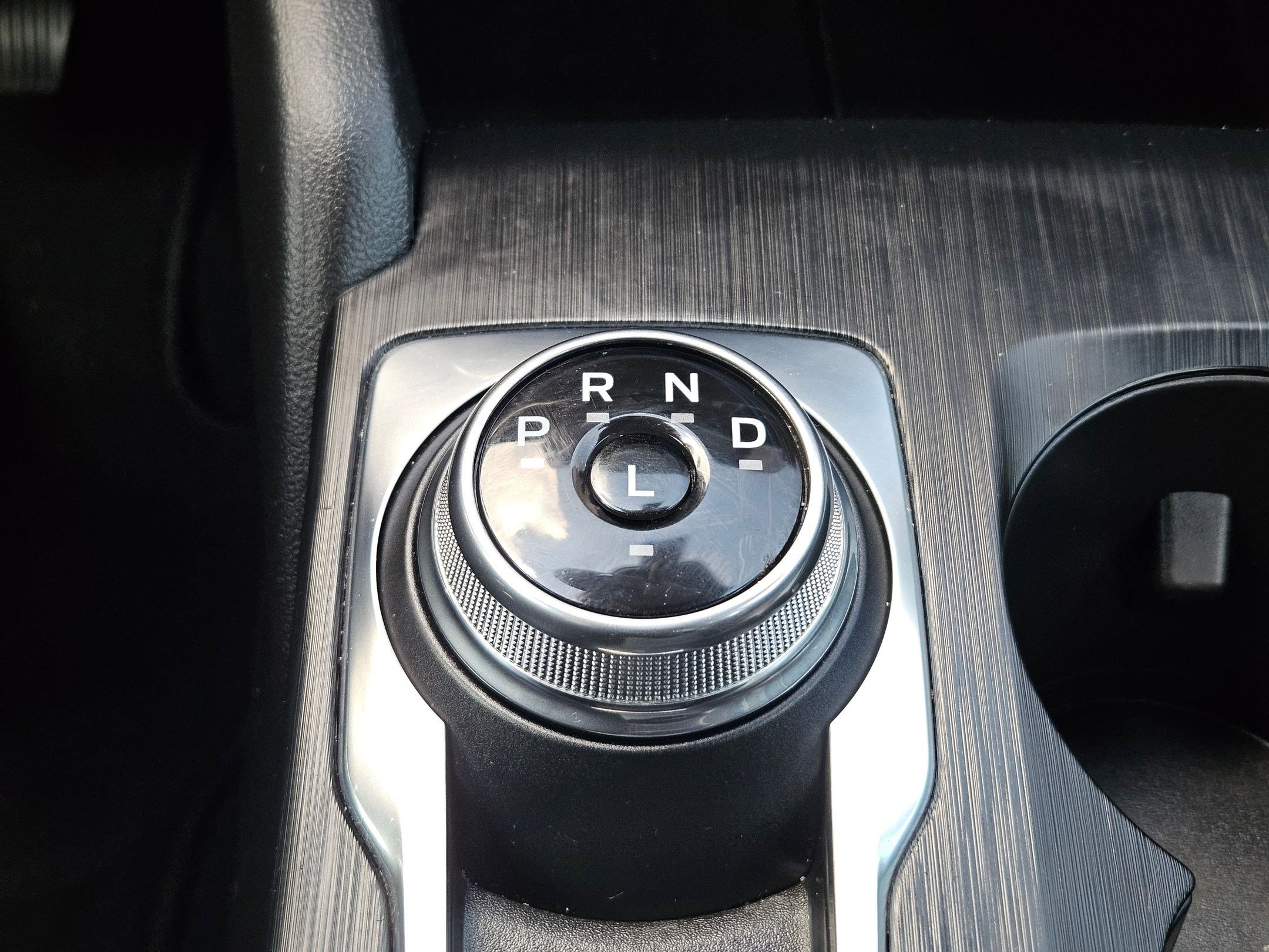 Used 2025 Ford Escape ST-Line w/ Equipment Group 301A image 26