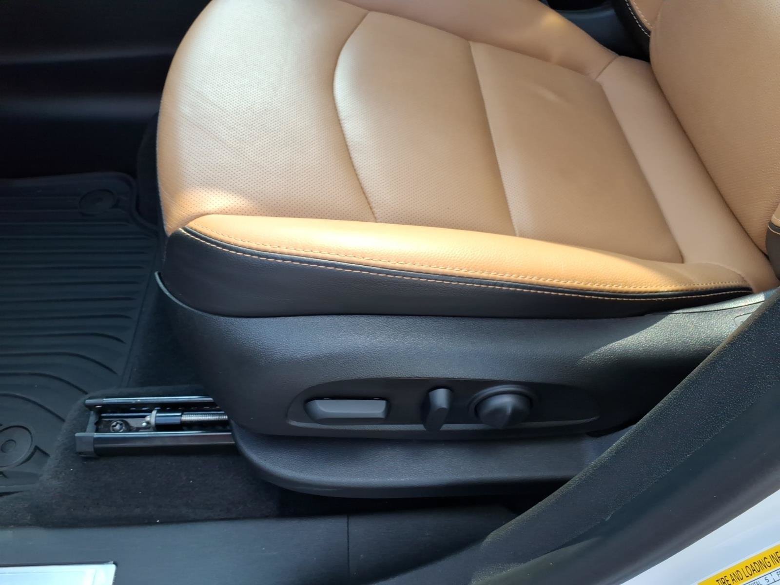 Used 2019 Chevrolet Equinox Premier AWD/4WD image 17