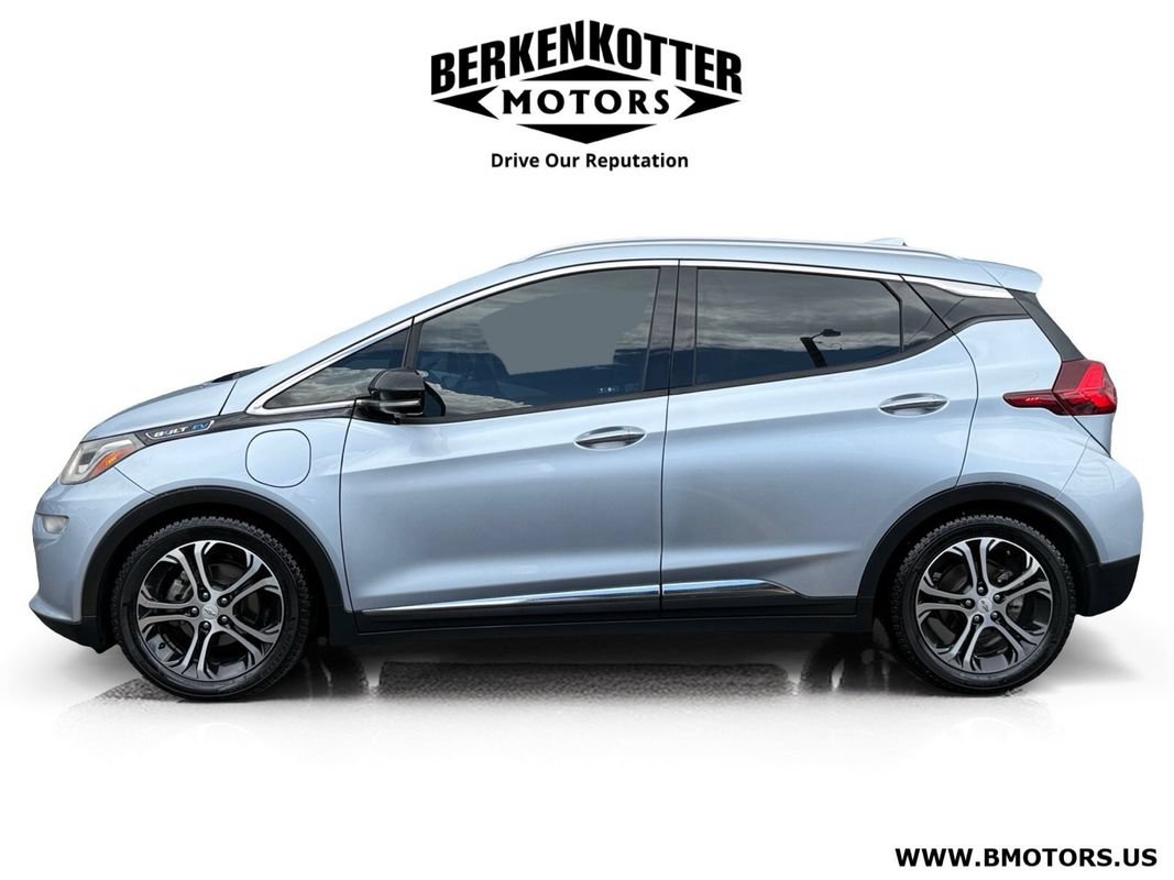 Used 2018 Chevrolet Bolt Premier w/ Driver Confidence II Package FWD image 6