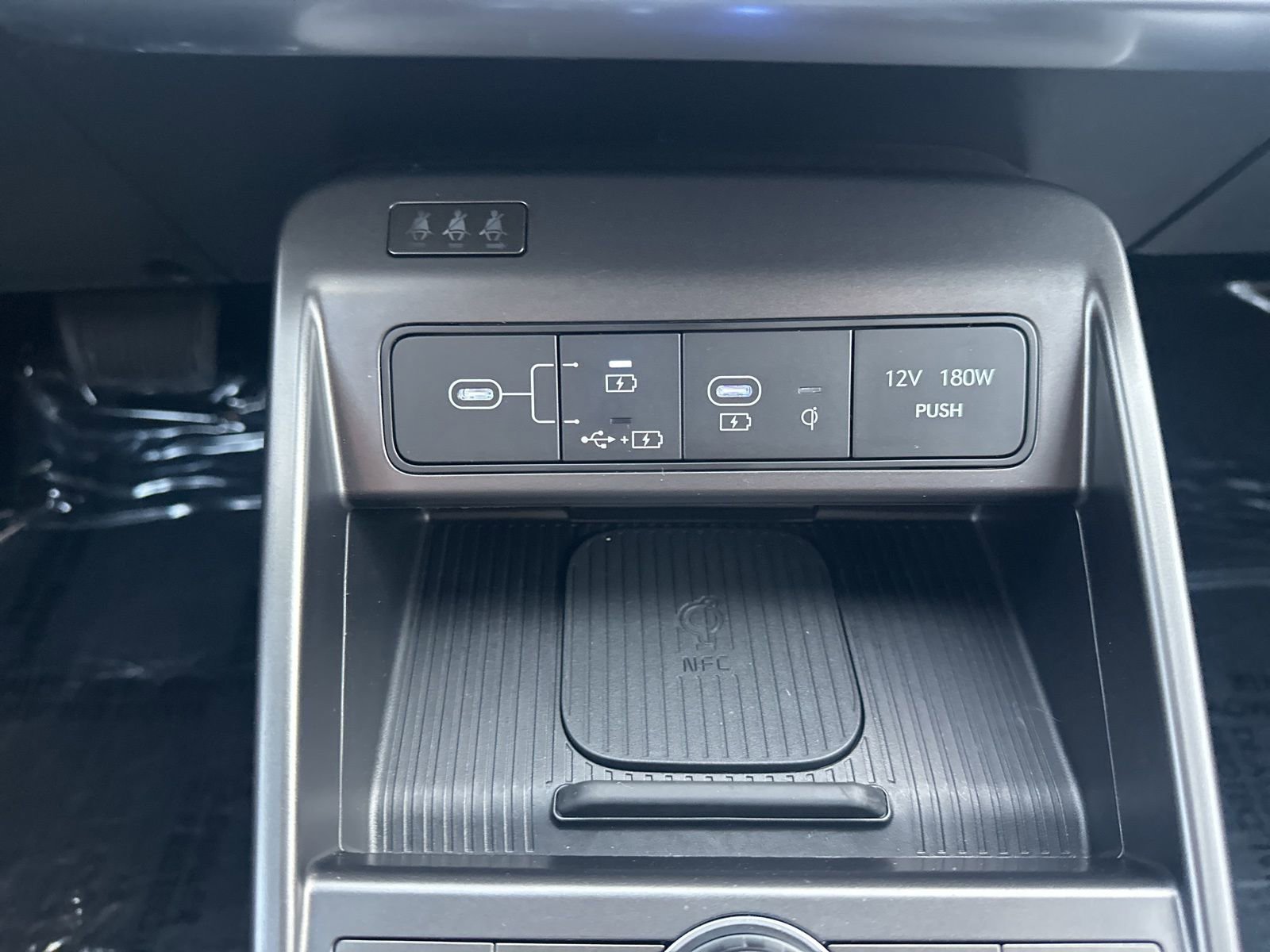 Used 2025 Hyundai Kona SEL image 28