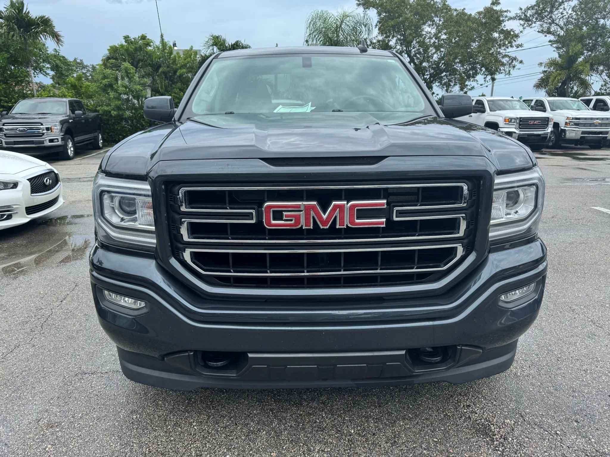 Used 2018 GMC Sierra 1500 2WD Double Cab w/ Elevation Edition image 2