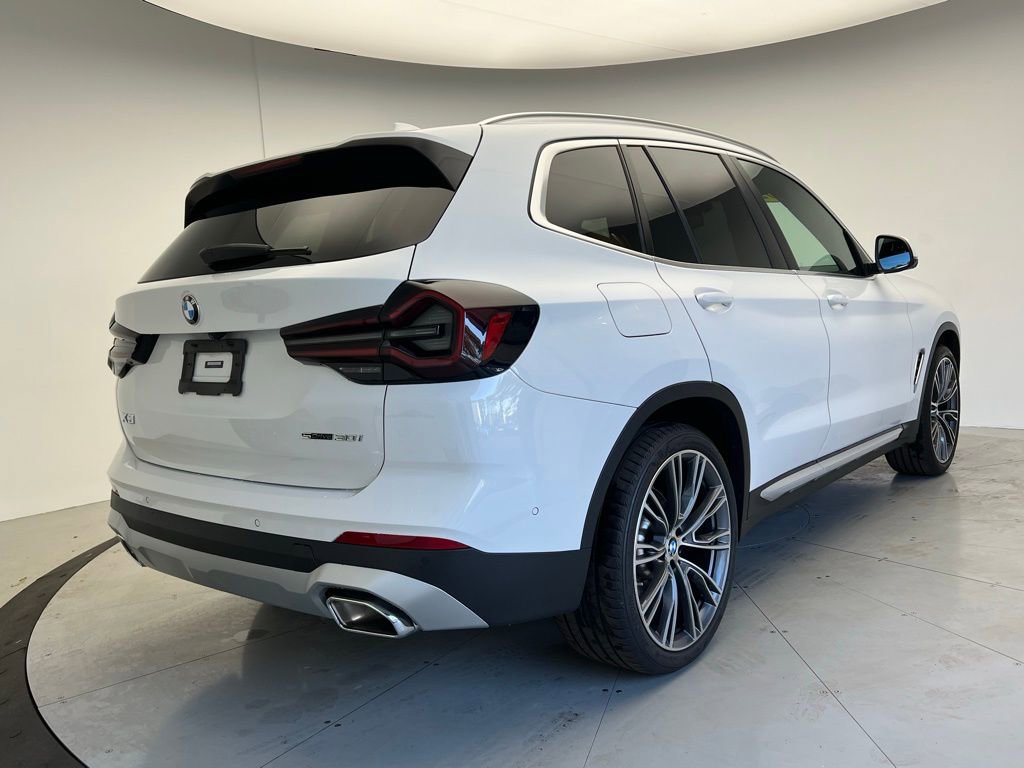 Certified 2023 BMW X3 sDrive30i w/ Premium Package image 3